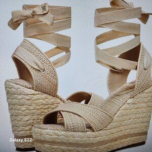 Sam Edelman "Vaughn" Cream/tan Platform Sandals. NIB. Size 9.5